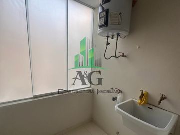 VENDO LINDO DEPARTAMENTO EN CERRO COLORADO DE 88MT, CERCA A LA PLAZA LAS AMERICAS DE 3 DORMITOIOS CON 2 BAÑOS