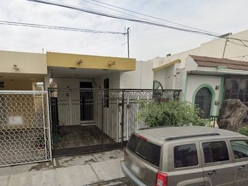 Casa en venta en San Nicolás de los Garza, Nuevo León. mm