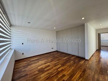 Casa en venta en Jurica, Querétaro.