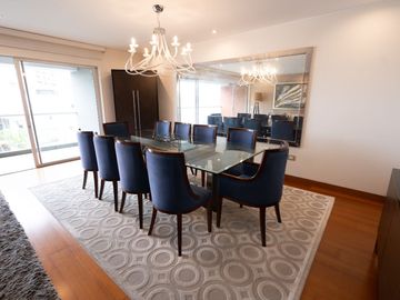 ¡Oportunidad Única! Hermoso Flat en Venta en Central Park - San Isidro