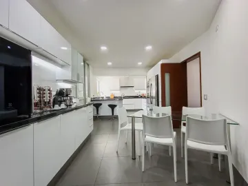 ¡Oportunidad Única! Hermoso Flat en Venta en Central Park - San Isidro