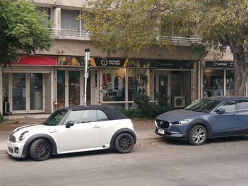 VENDE LOCAL COMERCIAL CON BODEGA Y ESTACIONAMIENTO, MANUEL RODRÍGUEZ SUR CON BLANCO ENCALADA, SANTIAGO, 31 M2