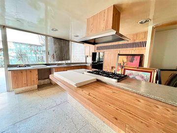 SE VENDE CASA EN LOMAS DE TECAMACHALCO NAUCALPAN