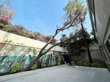 SE VENDE CASA EN LOMAS DE TECAMACHALCO NAUCALPAN