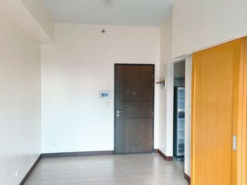 Studio Unit For Sale - Greenbelt Hamilton