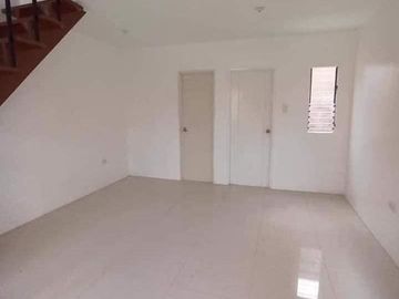 Pre-selling 2 Bedrooms Ezabelle Unit at Camella Santiago