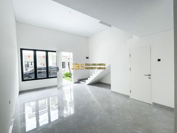 Dijual Rumah Komplek Sentosa Park Jalan Tapian Nauli Ps.1