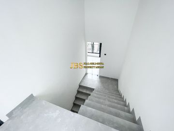 Dijual Rumah Komplek Sentosa Park Jalan Tapian Nauli Ps.1