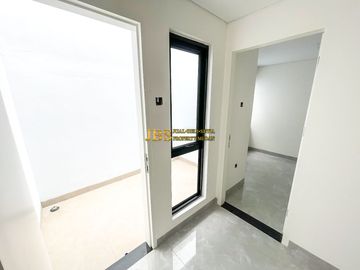 Dijual Rumah Komplek Sentosa Park Jalan Tapian Nauli Ps.1