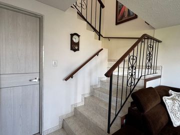 SE VENDE CASA EN ANTIGUA REAL