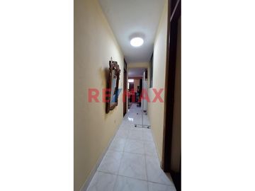 Vendo Minidepartamento En Avenida 47.38 M2 2Do Piso Urb. El Molino