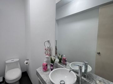 Penthouse dúplex recien remodelado