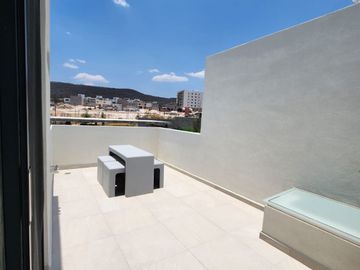 CASA EN VENTA, EN EL MARQUES, QUERETARO