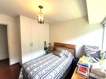 VIVE EN EL CORAZÓN DE MIRAFLORES : AMPLIO DEPARTAMENTO EN 1ER PISO