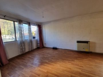Oportunidad de Linda Casa en Sector Residencial cercana a Avda. Principal de Maipú, comuna de Maipú.