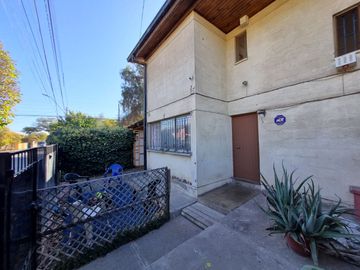 Oportunidad de Linda Casa en Sector Residencial cercana a Avda. Principal de Maipú, comuna de Maipú.