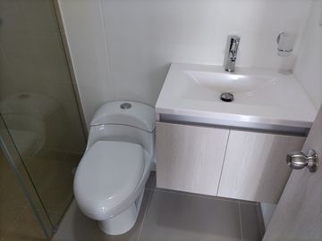 APARTAMENTO EN RENTA CONJUNTO DOS MADEROS ZONA ORIENTE DE NIEVA