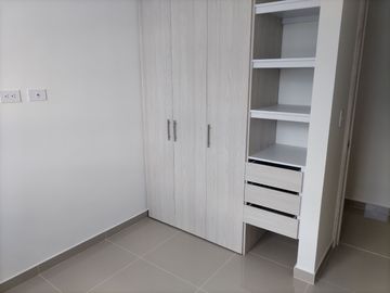 APARTAMENTO EN RENTA CONJUNTO DOS MADEROS ZONA ORIENTE DE NIEVA