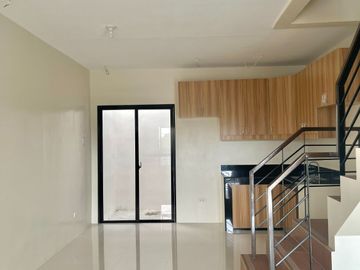 Affordable 3 Bedroom End Unit House & Lot in Molino Bacoor Cavite Near Vista Mall