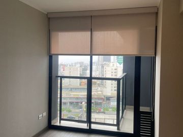 Alquiler Departamento con Piscina y Áreas Exclusivas Av Aramburú, Surquillo