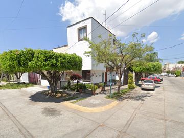 VENTA DE CASA EN ZAPOPAN