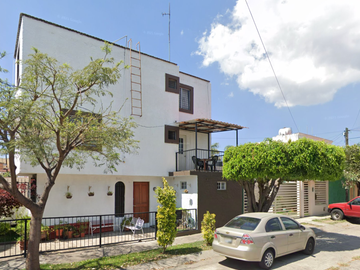 VENTA DE CASA EN ZAPOPAN