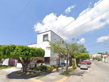 VENTA DE CASA EN ZAPOPAN