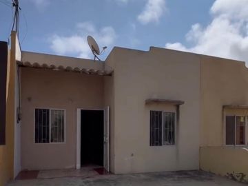 URBANIZACION SOLIMAR, SALINAS VIA PUNTA CARNERO VENDO BONITA VILLA DE UNA PLANTA, DOS DORMITORIOS, CLUB SOCIAL. OPORTUNIDAD