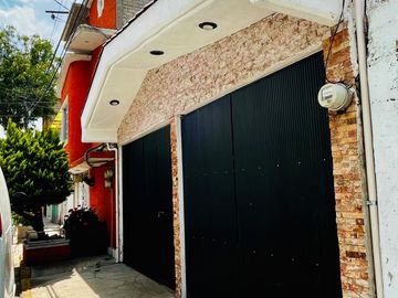 CASA EN VENTA EN IZTAPALAPA A 15 MIN DE METRO CONSTITUCIÓN
