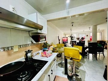 CASA EN VENTA EN IZTAPALAPA A 15 MIN DE METRO CONSTITUCIÓN