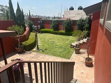 Espectacular Casa en Venta en Bosques de La Herradura.