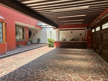 Espectacular Casa en Venta en Bosques de La Herradura.