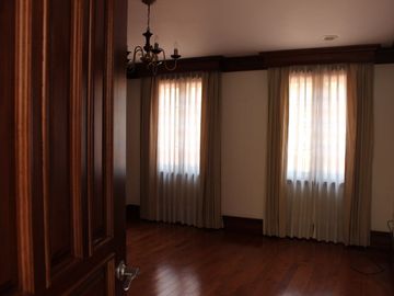 Espectacular Casa en Venta en Bosques de La Herradura.