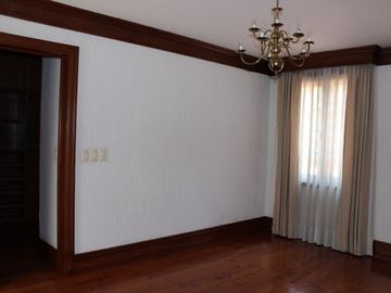 Espectacular Casa en Venta en Bosques de La Herradura.