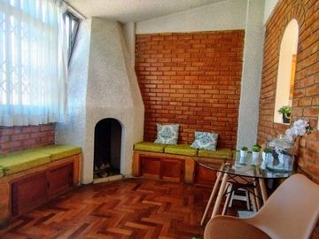 🏡 ¡Oportunidad! Amplia Casa en Venta en San Miguel – Ideal para Familia e Inversión 🏡