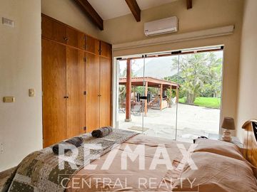 En Venta, Casa en Pachacamac, urb. Casa Blanca