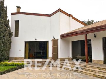 En Venta, Casa en Pachacamac, urb. Casa Blanca