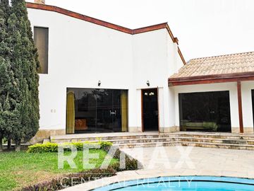 En Venta, Casa en Pachacamac, urb. Casa Blanca