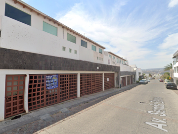 Casa en Av. Senda Eterna, Milenio III, 76060 Santiago de Querétaro, Qro., México