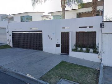 Casa en venta en Blvrd. Privada Juriquilla, Juriquilla, Querétaro, Qro.