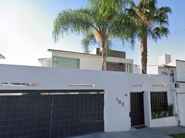 Casa en venta en Blvrd. Privada Juriquilla, Juriquilla, Querétaro, Qro.