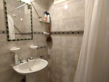 Castelar Sur - Venta - Dúplex 2 Ambientes