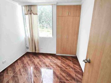 CASA  EN VENTA SECTOE ZABALA CONJUNTO SIGLO 21