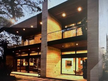ESPECTACULAR RESIDENCIA, ACABADOS DE LUJO, SEGURIDAD 24/7