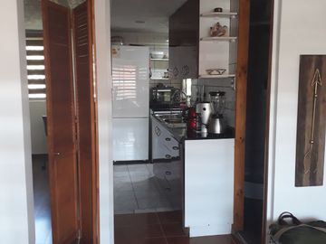 Remodelado; Buen Roi; Amoblado; S/contribuciones