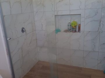 VENTA DE CASA EN SOLARES BANTHI