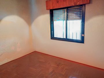 Castelar Norte - Venta - Casa 3 Ambientes
