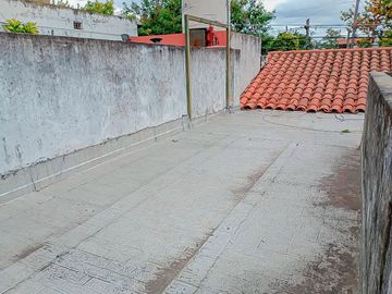 Castelar Norte - Venta - Casa 3 Ambientes
