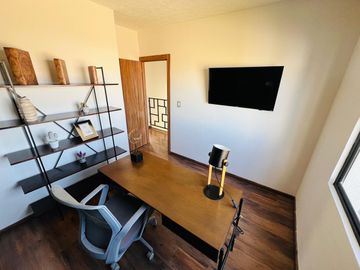 HERMOSA CASA AL SUR DE PACHUCA CON BONITAS AMENIDADES