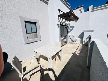HERMOSA CASA AL SUR DE PACHUCA CON BONITAS AMENIDADES